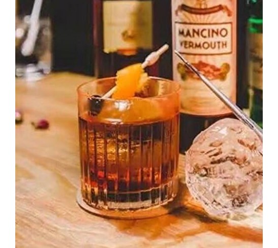 Double Old Fashioned Crystal Glasses, Set of 6 Whiskey Glasses, Perfect for Serving Scotch, Cocktails, or Mixed Drinks. (New York) pattern