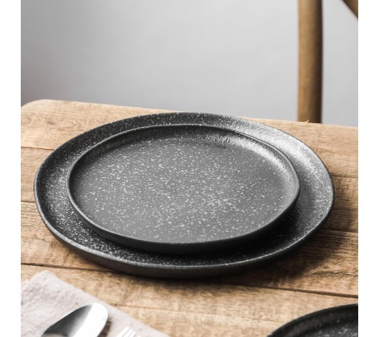 Tom Stoneware Reactive Glaze Dinnerware Set, 16-Piece Service for 4, Black-White