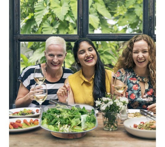 Extra Large Glass Salad Bowl Set - Salad Bowls for Party with Acacia Wood Base and Salad Serving Utensils - Elegant and Practical Kitchen Must-Have